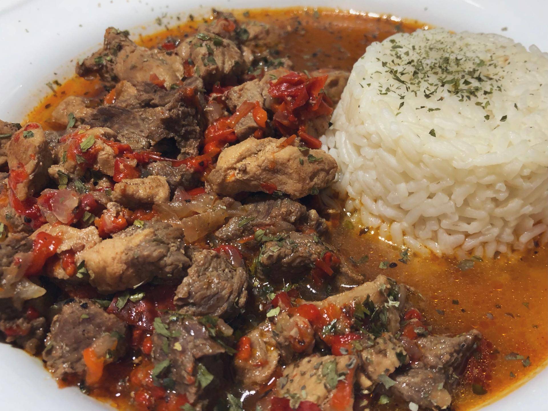 Einfaches Gulasch mit Reis - Rezepte Cookeo | Krups