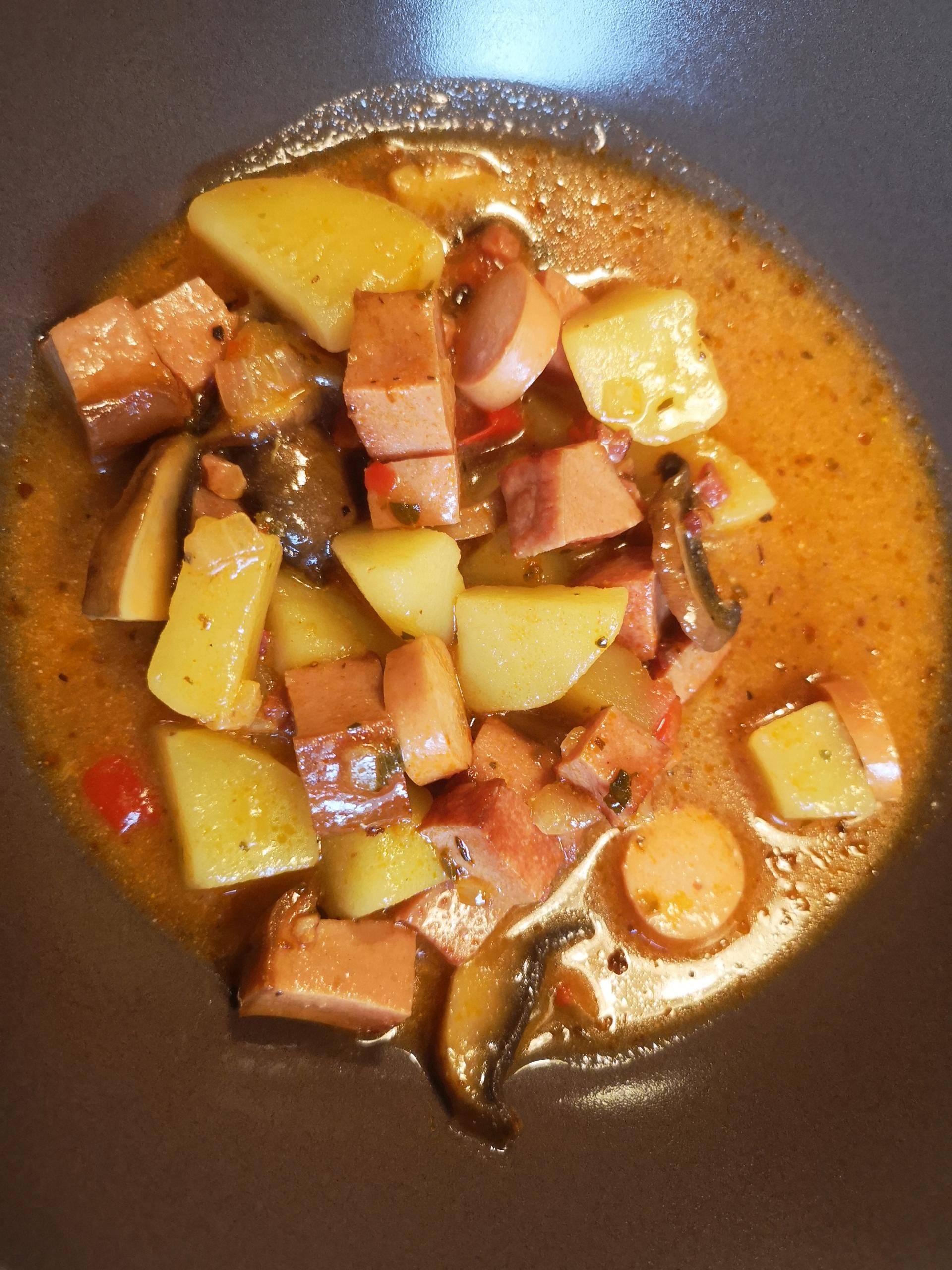 Kartoffel- Wurstgulasch - Rezepte Cookeo | Krups