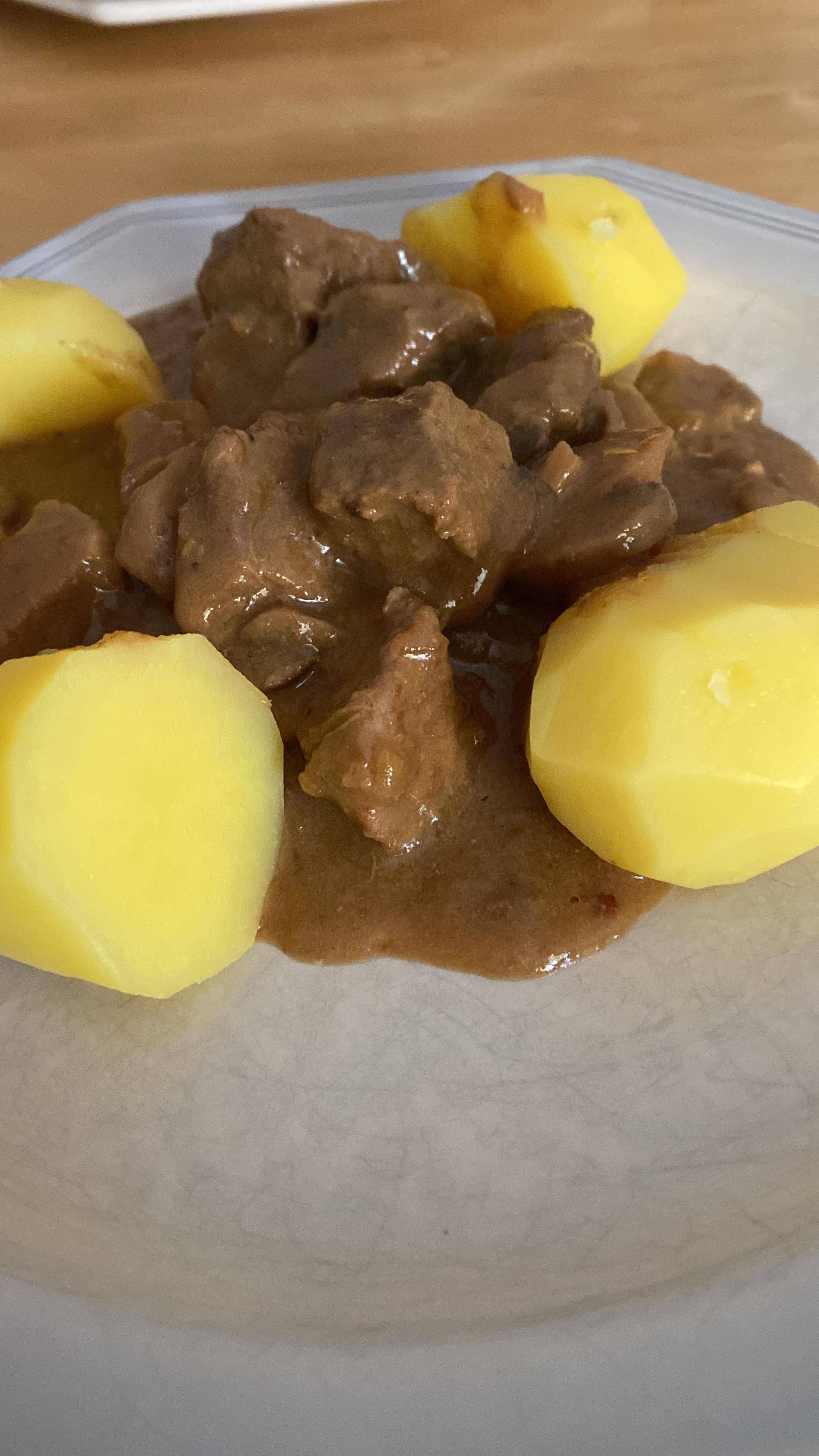 Malzbier-Gulasch - Rezepte Cookeo | Krups