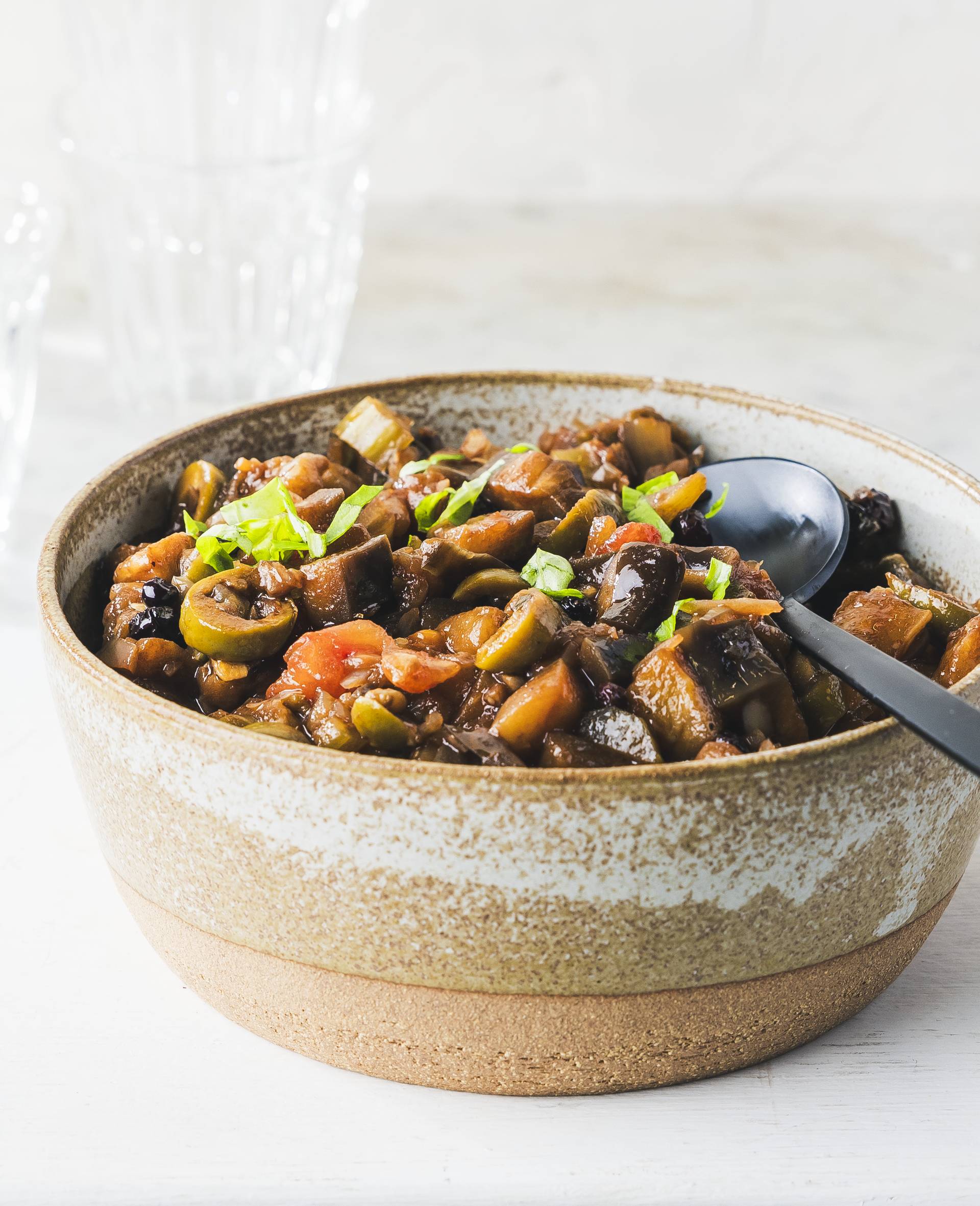 Sizilianische Caponata mit Rosinen - Rezepte Cookeo 9in1 | Krups
