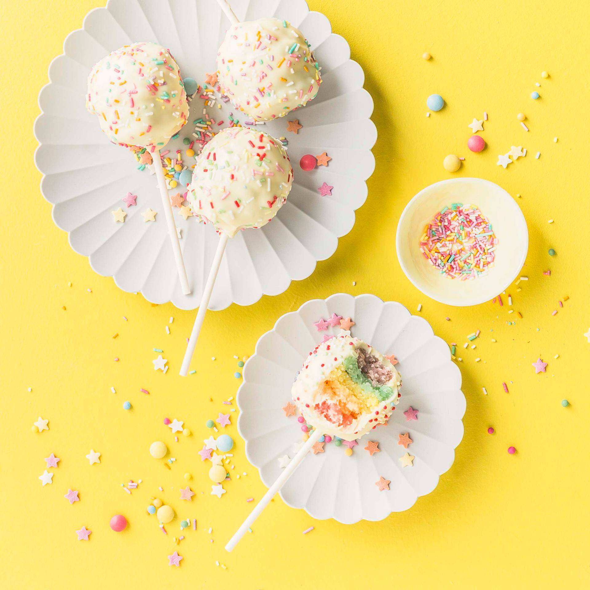 Regenbogen Cake-Pops - Rezepte Prep & Cook | Krups