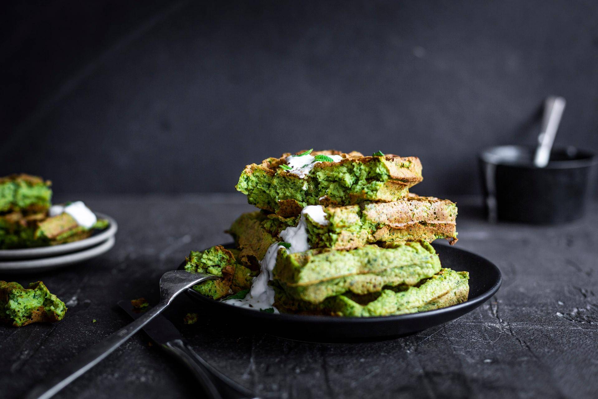 Falafel-Waffeln mit Joghurt-Minz-Dip - Rezepte undefined | Krups