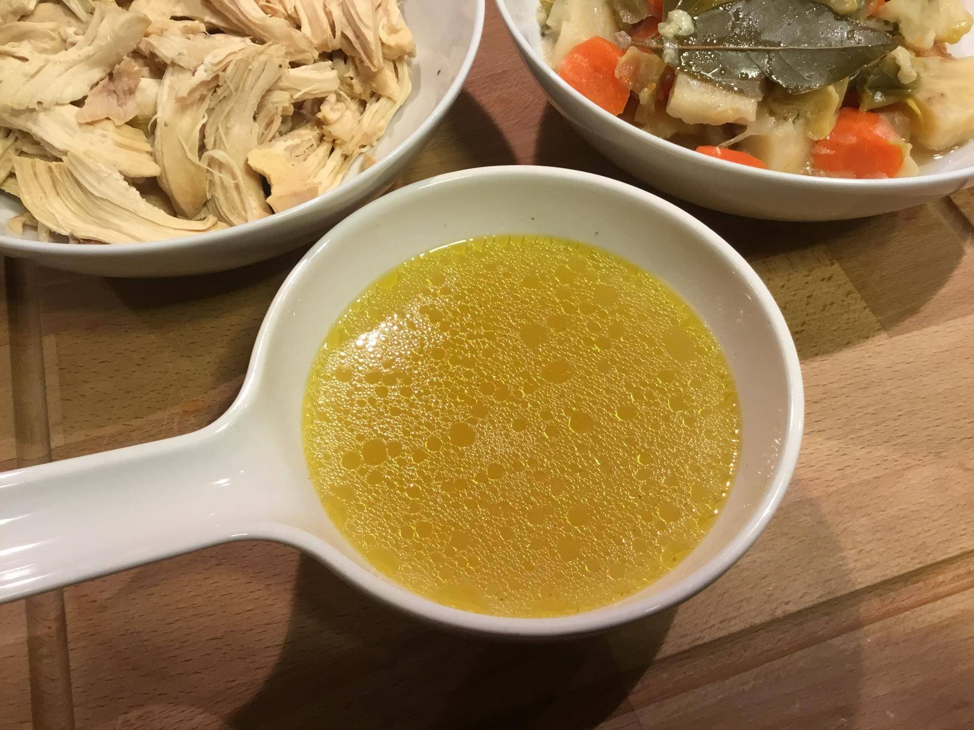 Hühnerbrühe - Rezepte Cookeo | Krups