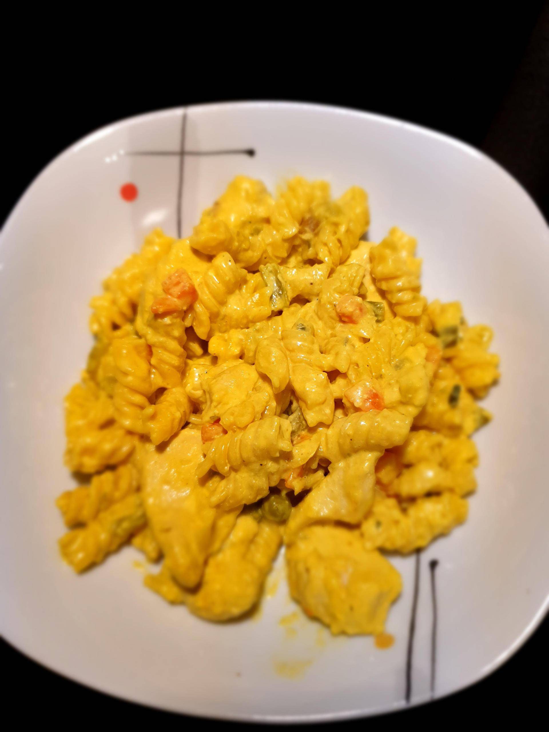 Nudeln mit Safran-Joghurt-Hähnchen - Rezepte Cookeo | Krups