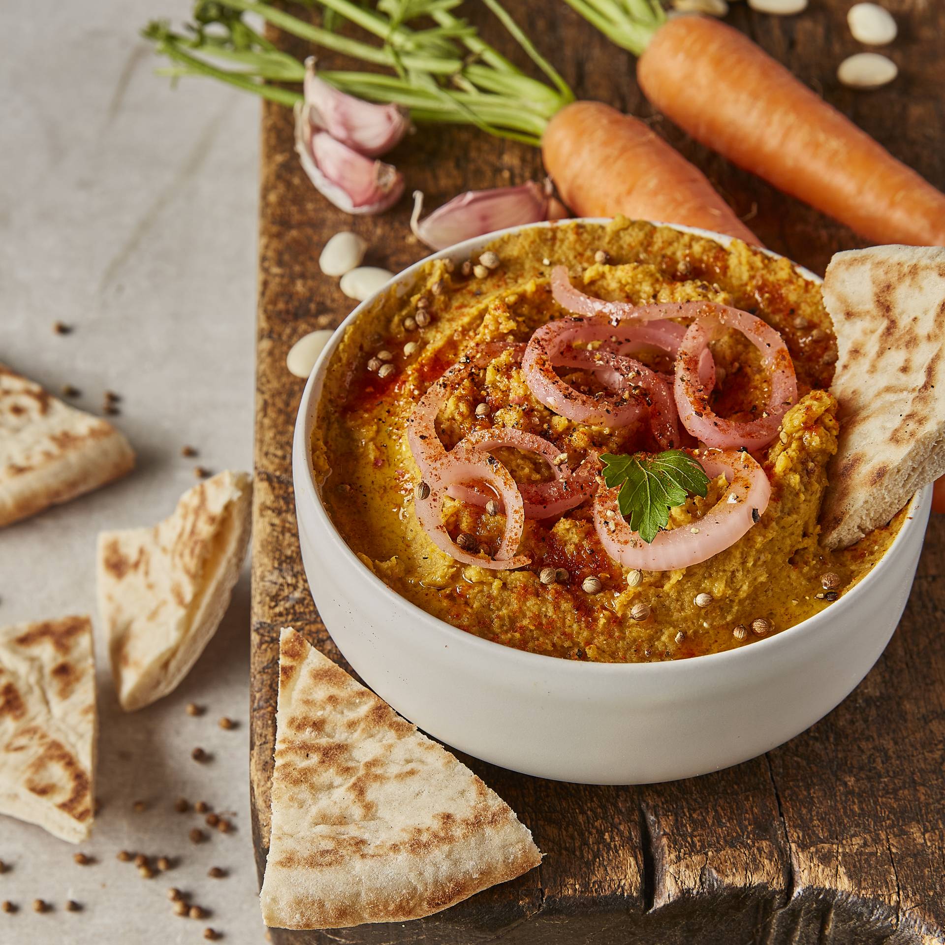 Aufstrich aus weißen Bohnen und geräucherten Karotten - Rezepte undefined | Krups
