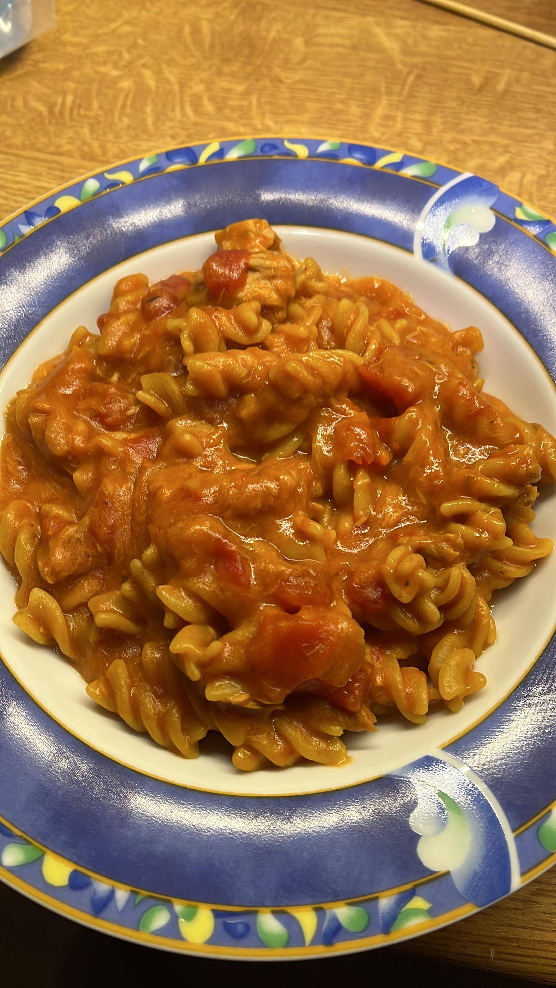 One Pot Tunfisch Tomaten Nudeln - Rezepte Prep & Cook | Krups