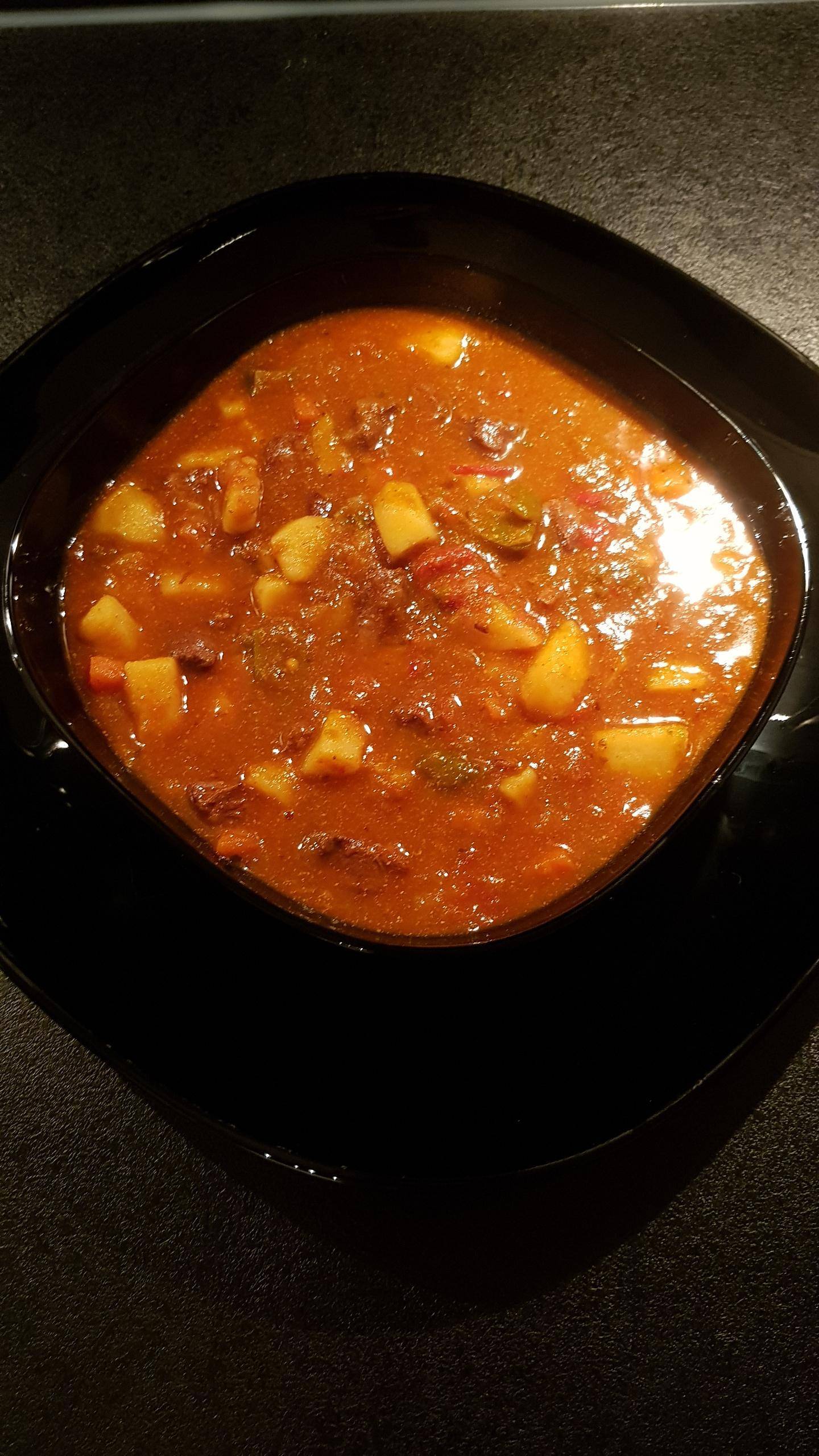 Gulaschsuppe mit Rotwein - Rezepte Cookeo | Krups
