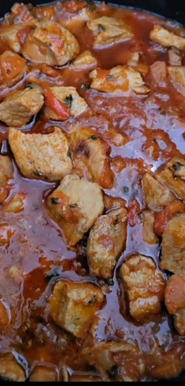 Zartes Schweine Gulasch - Rezepte Cookeo | Krups