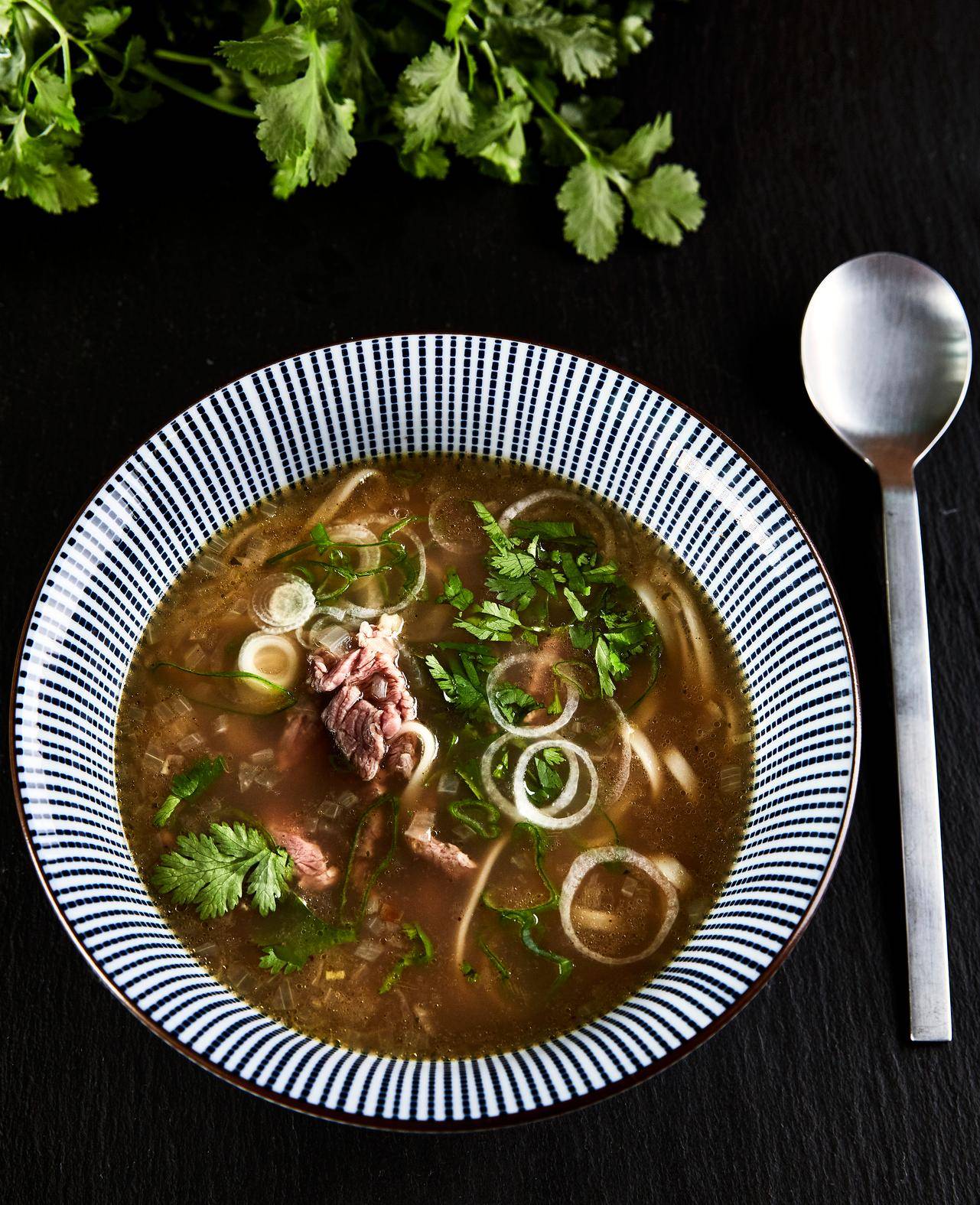 Vietnamesische Pho-Bo-Suppe - Rezepte Cookeo | Krups