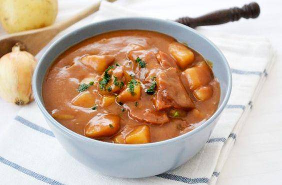 Erdäpfelgulasch - Rezepte Cookeo | Krups