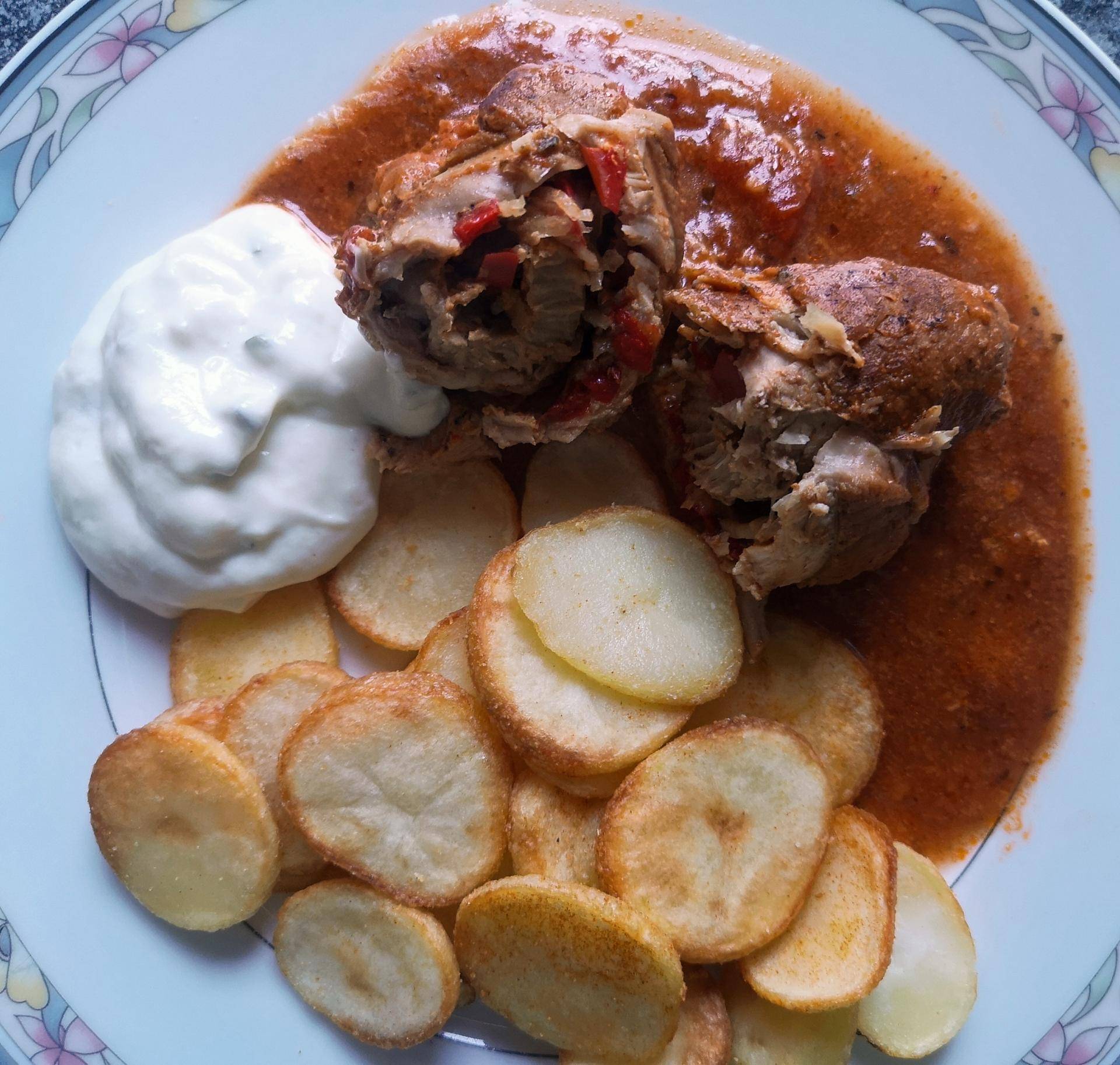 Kalbsroulade "El Greco" mit Tomaten-Metaxasoße - Rezepte Cookeo | Krups